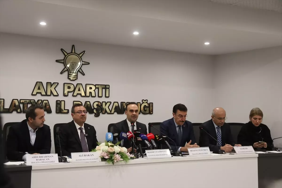 Bakan Kacır Malatya’da: 6,2 Milyarlık 10 Proje Açılıyor