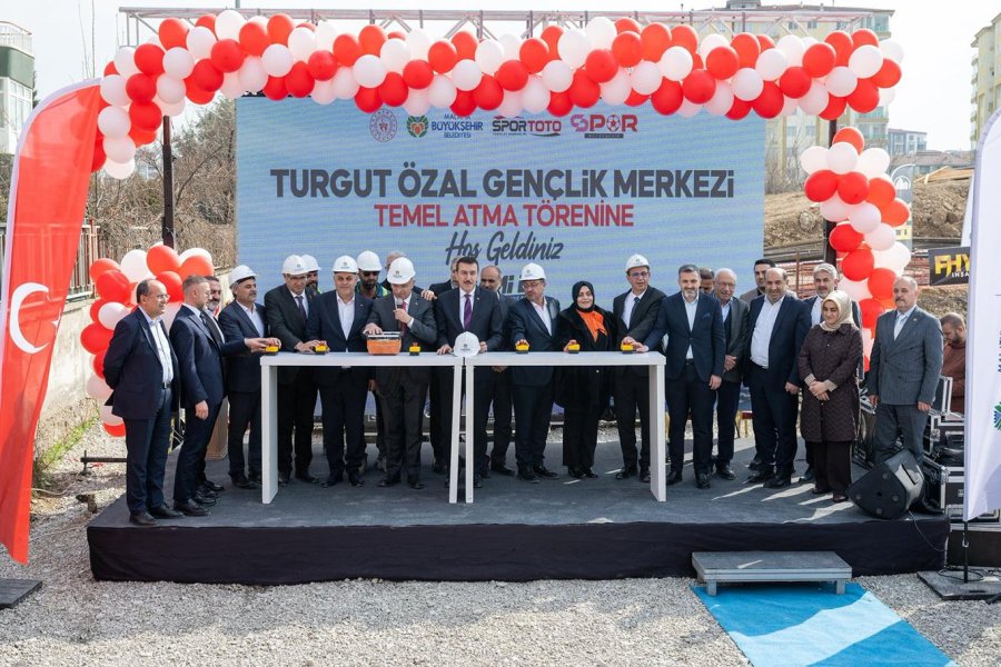 Malatya’da Dev Proje: Turgut Özal Gençlik Merkezi’nin Temeli Atıldı