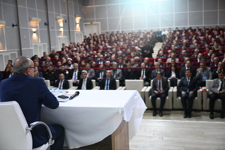 Malatya’da Okul Güvenliği Zirvesi: Yeni Dönemde Sıkı Tedbirler Geliyor