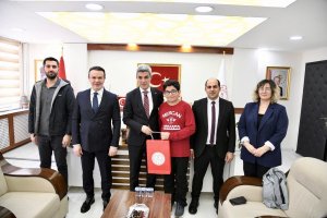 Malatya’nın Gururu Dünya Birincisine Anlamlı Ödül